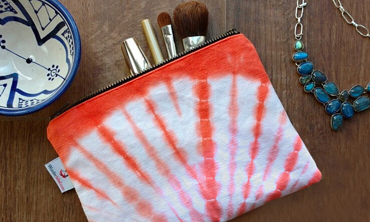 Zipper Pouch Tutorial: how to sew a makeup bag 